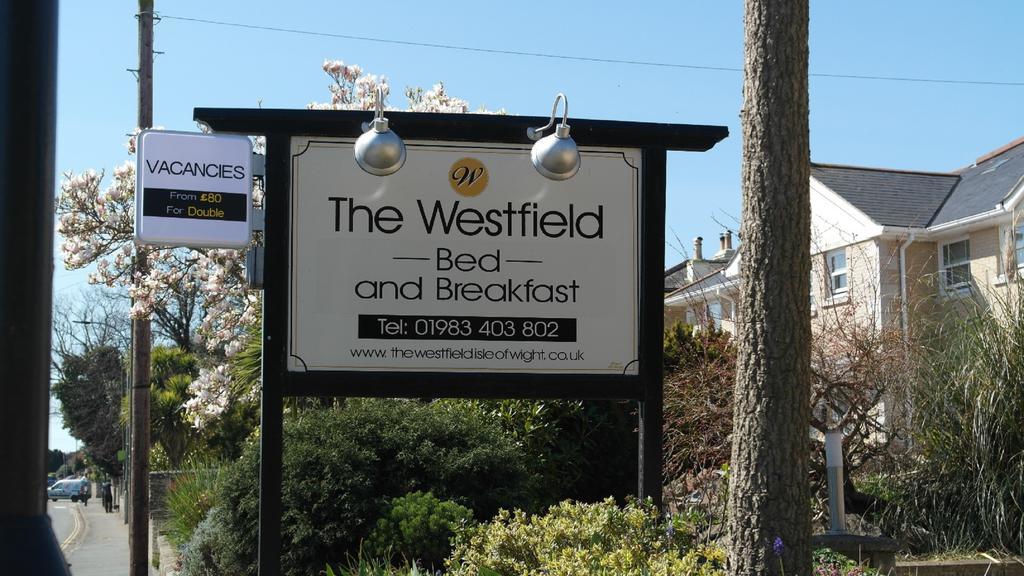 The Westfield Apartment แซนดาวน์ ภายนอก รูปภาพ